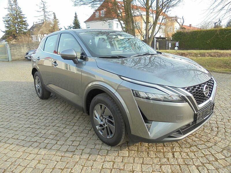 Nissan Qashqai 1.3 DIG-T MHEV 140PS Acenta