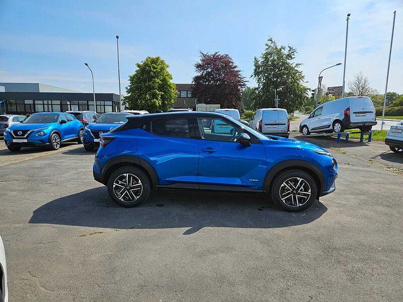 Nissan Juke 1.6  N-Connecta Hybrid 4AMT Neues Modell