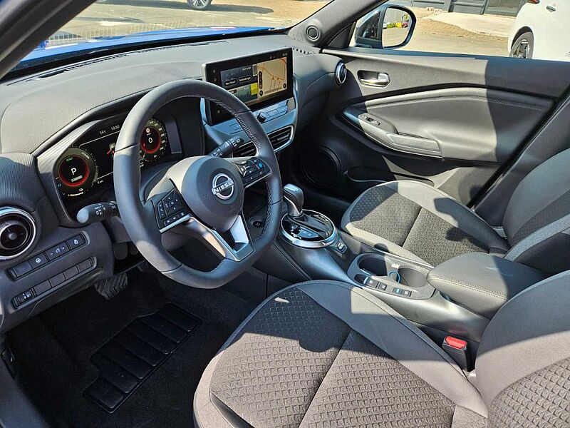 Nissan Juke 1.6  N-Connecta Hybrid 4AMT Neues Modell