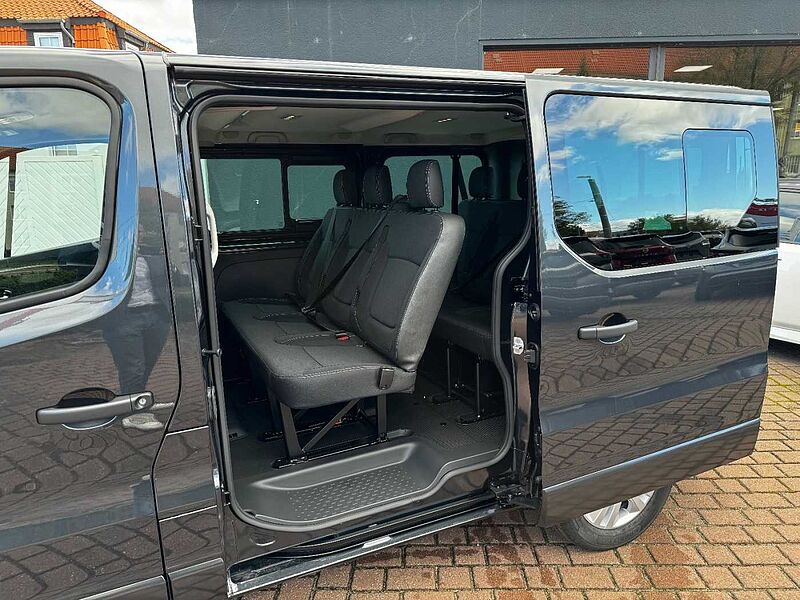 Nissan Primastar Kombi L1H1 2,8t Tekna Navi