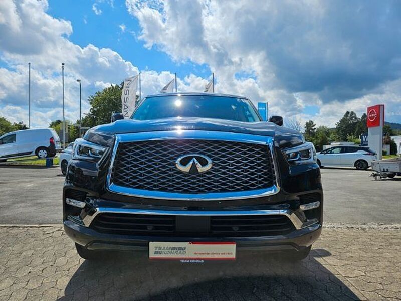 Infiniti QX80 Luxe 5,6 V8 4WD, Leder, eSD, Navi, Alu