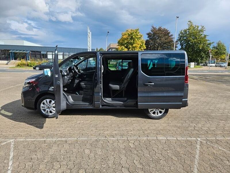 Nissan Primastar Kombi 2,8t Tekna 8 Sitze Navi 360 Kame