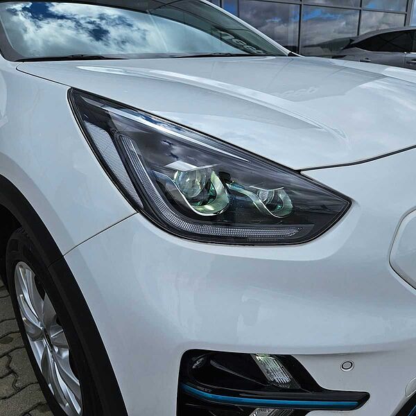 Kia Niro E Niro 204 PS Spirit 1.Hand , 64 kWh, NAVI, Kamera